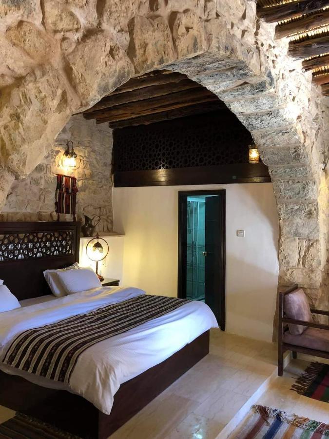 Hayat Zaman Hotel And Resort Petra Wadi Musa Exteriör bild