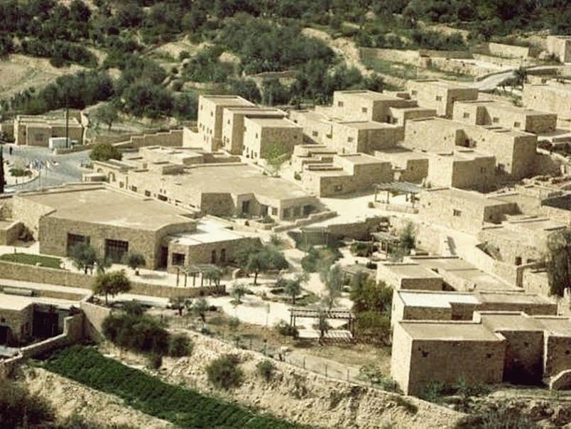 Hayat Zaman Hotel And Resort Petra Wadi Musa Exteriör bild